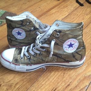 Converse Chuck Taylor High-Tops